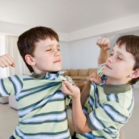 Jika si Kecil Suka Berlaku Smackdown Jika si Kecil Suka Berlaku Smackdown