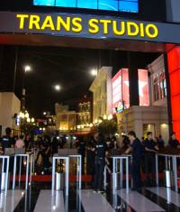 Menbudpar Resmi Buka Trans Studio Bandung