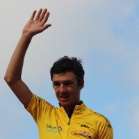 Eric Sheppard Bertahkta di Puncak Klasemen