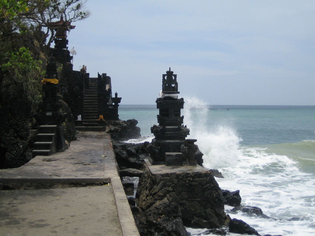 Keindahan Pantai Senggigi