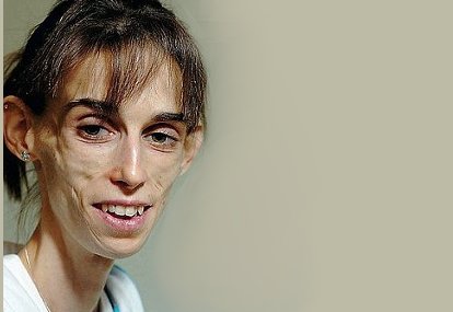 Rus BDSM porno kaltaklash Oshxonada yalangoch nudist qizlar (shaxsiy fotosurat)