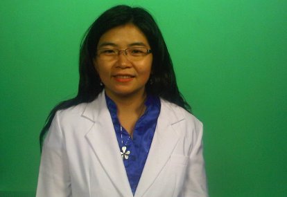 Dr Tinah Tan Dokter Chiropractic Wanita Pertama Indonesia