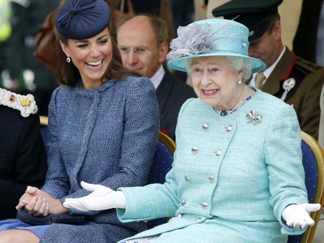 Surat Rahasia Ratu Elizabeth soal Kematian Putri Diana 