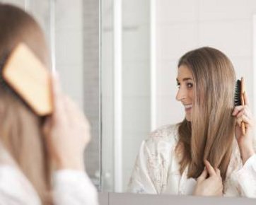 Ini yang Menyebabkan Ketombe Bikin Rambut Jadi Rontok