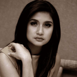 Bianca yalangoch rasmlar