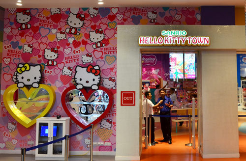 Unyu! Hello Kitty Town Hadir di Malaysia