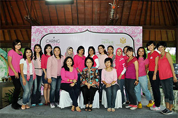 Serunya Gathering YCPA dan Peluncuran Beauty Kit Terbaru Caring Colours Serunya Gathering YCPA dan Peluncuran Beauty Kit Terbaru Caring Colours