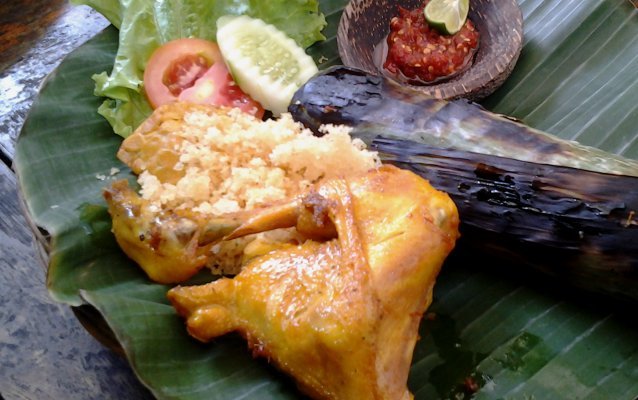 Raos Pisan Nasi Bakar Komplit Racikan Si Geulis!