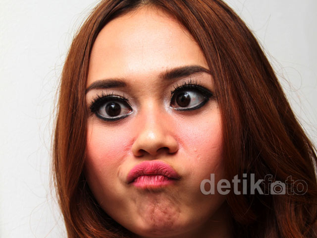 Muka Jelek 10 Selebriti Cantik Indonesia