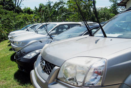  Mobil mobil Mewah Bebas Seliweran di Pulau Weh