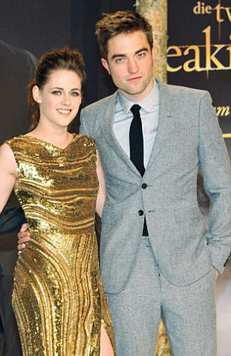Foto: Senyum Bahagia Kristen Stewart Pasca Putus dari Robert Pattinson 9 Foto: Senyum Bahagia Kristen Stewart Pasca Putus dari Robert Pattinson 9
