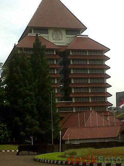 Kasus IT Perpustakaan, KPK Geledah 8 Lantai Gedung Rektorat UI