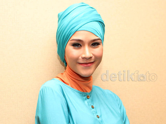 Tips Hijab yang Simpel Tapi Stylish untuk Berpergian dan 