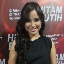 Chaca Frederica Targetkan Khatam Al-Qur'an di Bulan Puasa