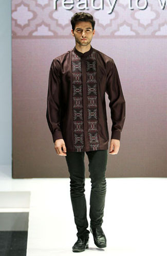 6 Pilihan Baju  Koko  untuk Pria  Karya Desainer Tanah Air 5