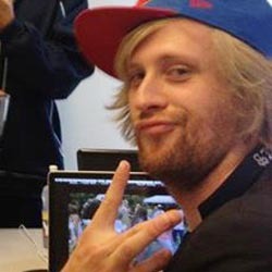 Will Simms, Sosok di Balik Sukses 'I Got A Boy' dan 'Wolf'