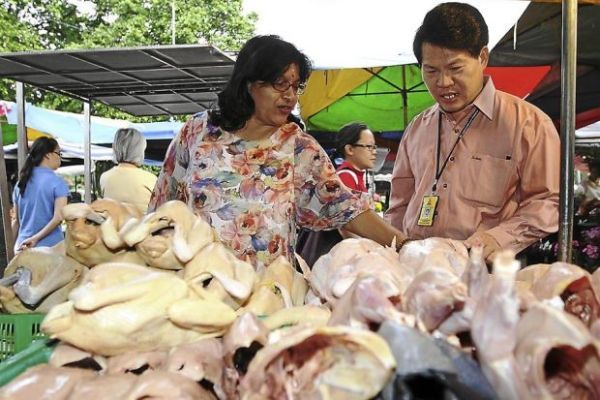 Ayam Kampung Palsu yang Dicelup Bahan Berbahaya Ditemukan ...