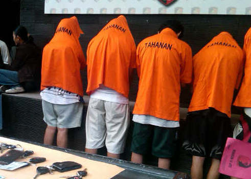 Gelapkan Mobil Kredit Ibu Rumah Tangga Asal Bandung Ditangkap