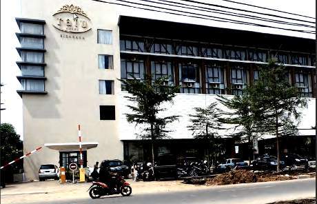 Cerita Tentang Hotel Bintang Empat Milik Keluarga Atut di 