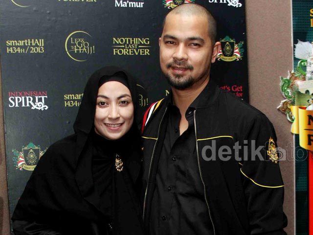 Cerita Annisa Trihapsari dan Sultan Djorghi Jalani Ibadah Haji