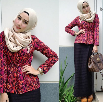 Hijab Style: Novierock, Populer di Instagram Lewat Foto 