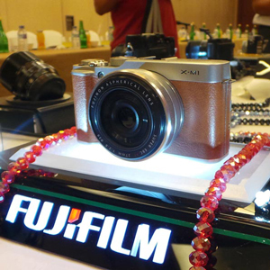 kamera mirrorless fujifilm xm1