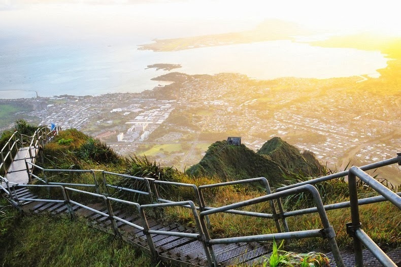 Keren! Hawaii Punya 'Tangga Menuju Surga'