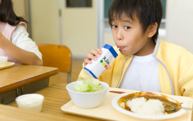 Apa Menu Makan  Siang  Anak Sekolah di Kenya India dan 