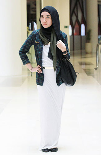 Ini Gaya Busana 5 Hijab Blogger Asal Indonesia Favorit 