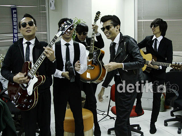 The Changcuters Mengguncang Surabaya: Armand Maulana dan Energi Gila-gilaan di Jazz Traffic Festival 2024