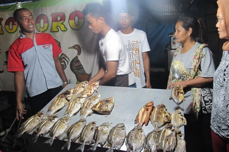 Tembok Berlin, Tempat Makan Seafood Paling Eksis di Sorong