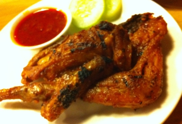 Ayam Bakar Taliwang Paon Bali: Sedap Menyengat Ayam Bakar 