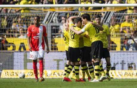 (Alexandre Simoes/Borussia Dortmund/Getty Images)