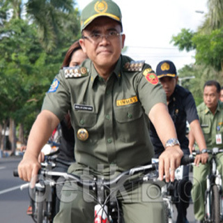 Sempat Larang Pusat Perbelanjaan, Bupati Ini Akhirnya 