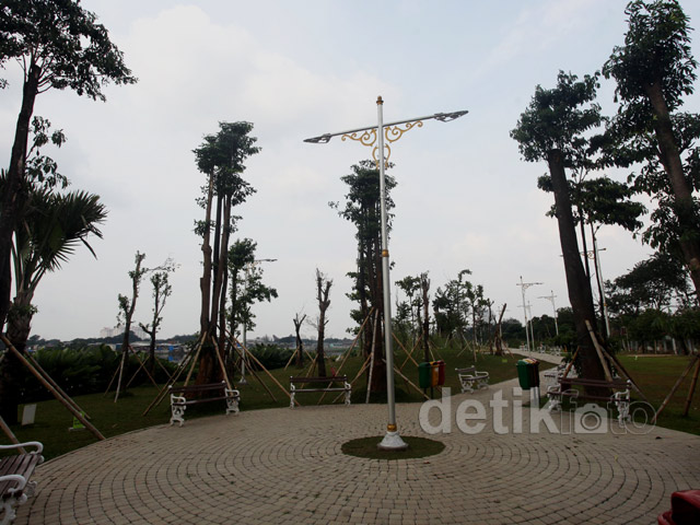 Asrinya Taman Waduk Ria Rio