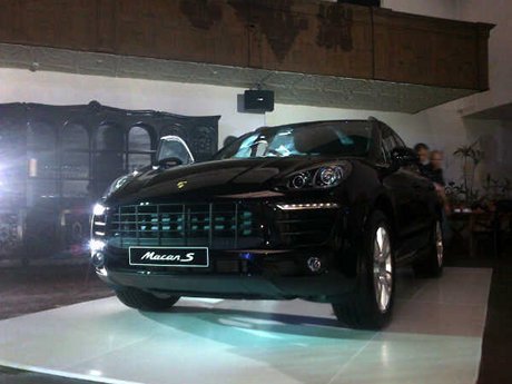 Berapa Harga Porsche Macan Langsung Nego Saja ke Diler 