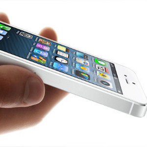 Apple Cuci Gudang iPhone 5