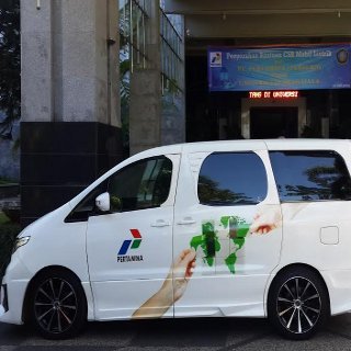 Ini Mobil  Listrik Sekelas  Alphard  Sumbangan Pertamina ke 