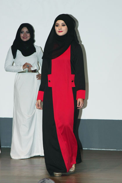 Foto: Cantiknya Mouzalina, Pemenang Pertama Hijab Hunt 2014