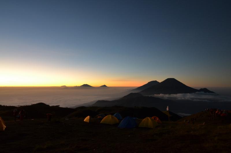 Gunung Prau, Tempat Terbaik Melihat Matahari