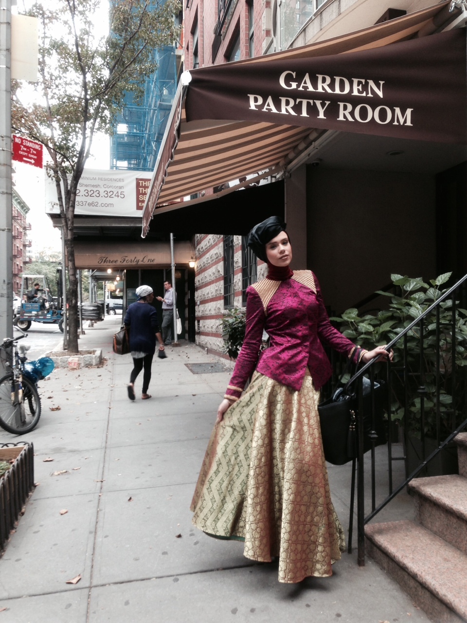 Pemotretan Lookbook Dian Pelangi Di New York