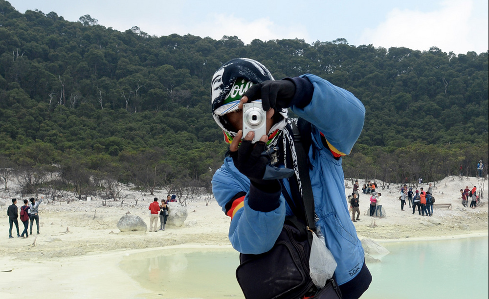 Modal Kamera Poket Hasil Jepretan Fotografer Keliling 