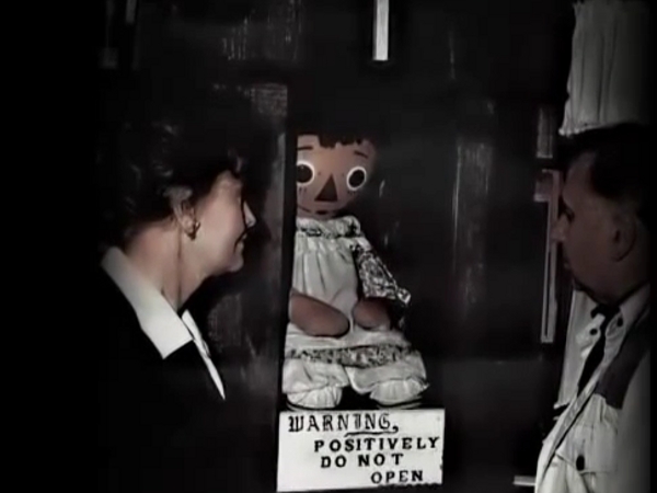 Boneka Annabelle Sungguhan Ada Di Museum Ini