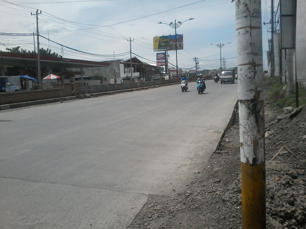 Gara-gara Tiang Listrik, Proyek Pelebaran Jalan Pantura Rp 