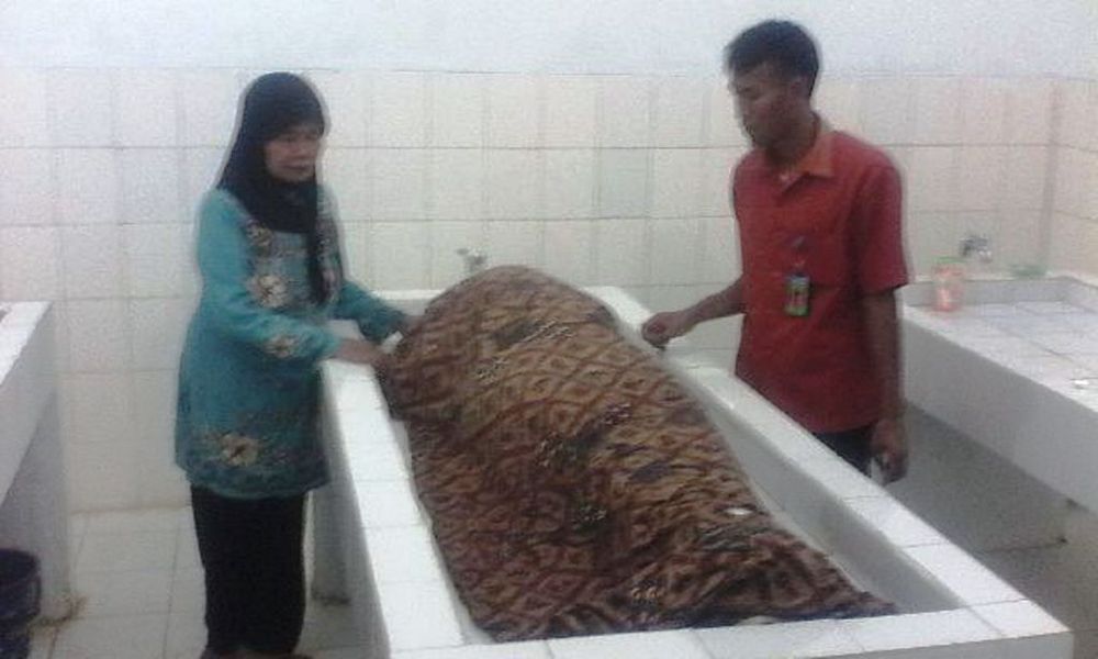 Pembunuhan Sadis, Ada 15 Luka Tusuk di Tubuh Janda yang Tewas di Sumur