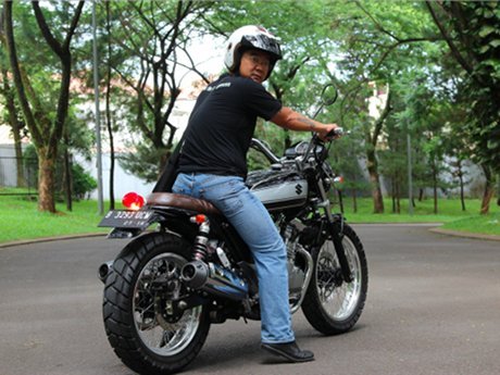  Modifikasi  Motor Suzuki Inazuma 250 Nelpon d