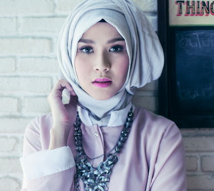 Demi 'Hijab', Zaskia Mecca Tetap Syuting Walau Sakit dan 