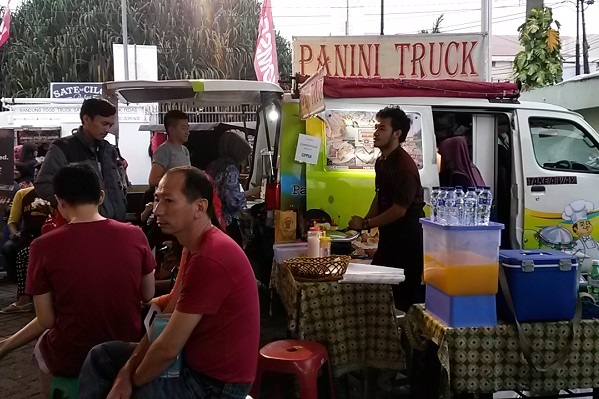 Wisata Kuliner Akhir Pekan Di Bandung, Ada Food Truck Festival