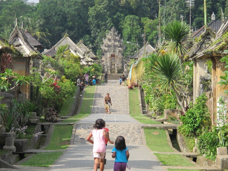 Inikah Desa Paling Bersih dan Cantik di Bali?