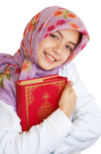 4 Tips Memilih Jilbab yang  Nyaman  untuk Anak 